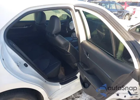 2021 Toyota Camry Se z USA, uszkodzony, nr VIN 4T1T11AK6MU596290